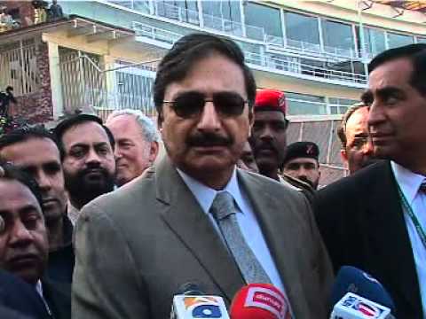 دورہ بھارت سے قبل ذکاء اشرف کی قومی کرکٹ ٹیم سے ملاقات