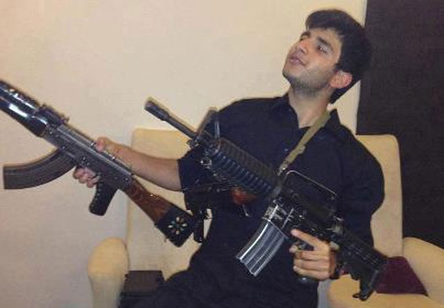 شاہ رخ نام کا کوئی شخص دبئی داخل نہیں ہوا: اماراتی پولیس