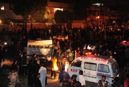 کراچی : سوئی سدرن سب اسٹیشن کے قریب دھماکا ، 2 افراد زخمی