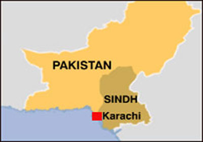 کراچی میں خوف وہراس ، موبائل سروس بند، علما کے قتل پر یوم سوگ