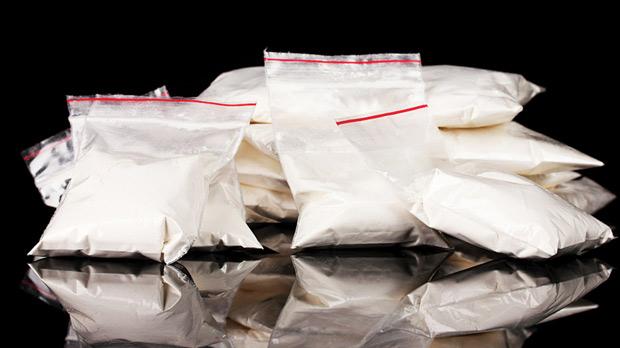 پشاور پولیس کی کارروائی ، 2 کلو ہیروئن،ایک کلو حشیش برآمد