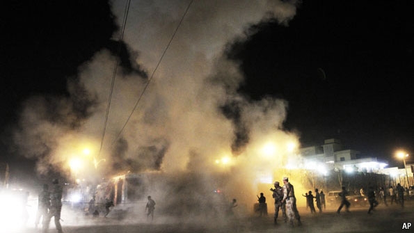 عباس ٹاون دھماکے کیخلاف سندھ کے مختلف شہروں میں احتجاج