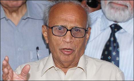 ایون صدر کا الیکشن کمیشن کو خط،صدر کی کردار کشی کا نوٹس لینے کا مطالبہ