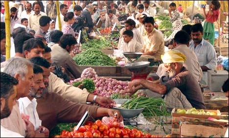 ہول سیل قیمتوں میں کمی، پیاز 15، بھنڈی 10 روپے کلو سستی ہوگئی