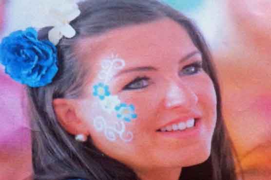 لندن میراتھن،فنشنگ لائن کے قریب خاتون ایتھلیٹ زندگی کی بازی ہار گئی