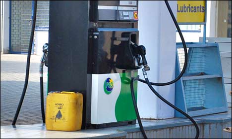 پیڑولیم مصنوعات کی قیمتوں کمی کاامکان