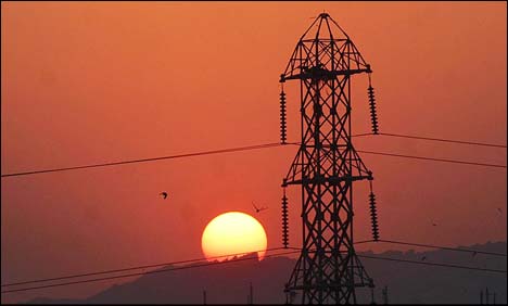 بجلی کا شارٹ فال 5500  میگاواٹ سے زیادہ ہو گیا