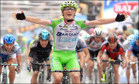گیرو ڈی اٹالیا سائیکلنگ ریس ، چوتھا مرحلہ اطالوی کھلاڑی نے ہی جیت لیا