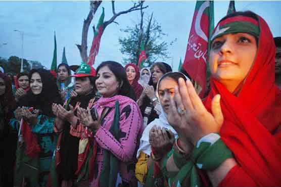 عمران خان کی صحت یابی کے لیے دعائیں