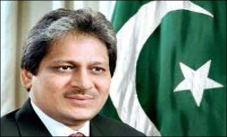 عشرت العباد کے گورنر رہنے یا نہ رہنے کا فیصلہ وفاق کریگا، ایم کیو ایم