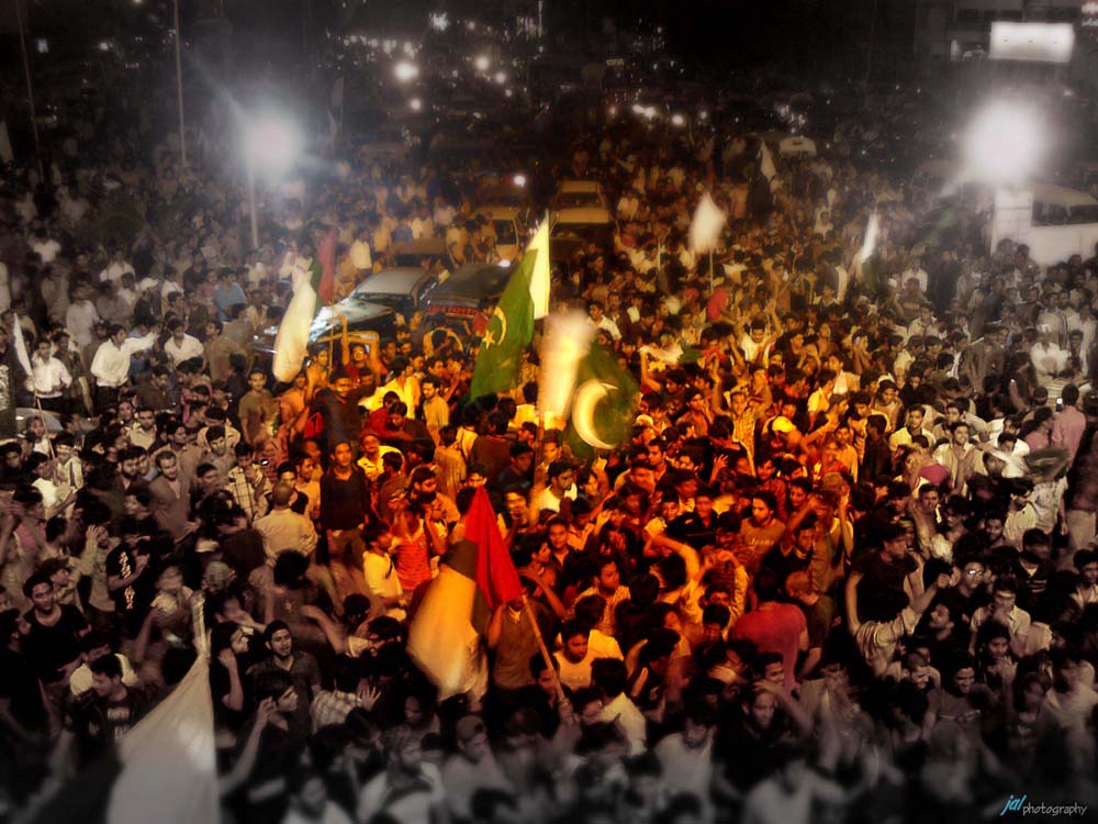 الجھتی زندگیاں