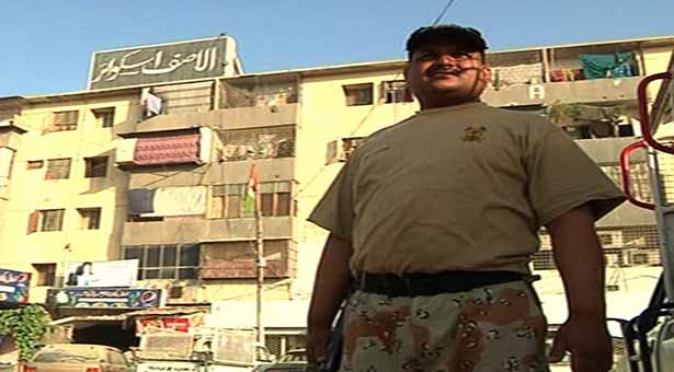 الاصف اسکوائر سہراب گوٹھ میں رینجرز کا آپریشن،متعدد گرفتار،اسلحہ بر آمد