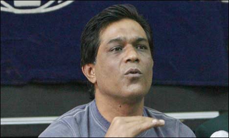 راشد لطیف کی چیئرمین پی سی بی ذکا اشرف کے تقرر کیخلاف درخواست