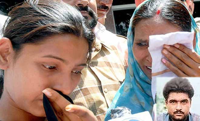 بھارتی جاسوس سربجیت سنگھ کے اہل خانہ کی واہگہ کے راستے بھارت واپسی