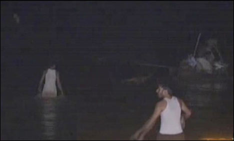 سکھر بیراج کے قریب کشتی الٹ گئی،بچہ ڈوب کر جاں بحق