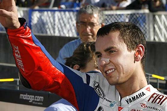 عالمی چیمپئن بائیک رائیڈر جورج لورینزو گیلے کی ہڈی ٹوٹ گئی