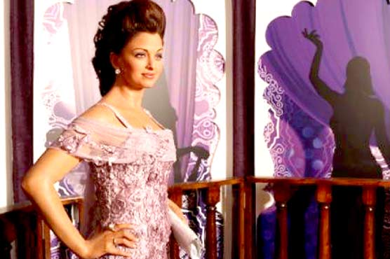 پیرس کے عجائب گھر میں ایشوریا رائے کا مجسمہ سجا دیا گیا