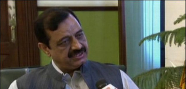 نئے جی ایم ریلوے نے مسافر ٹرینوں کے کرائے کم کر دیئے