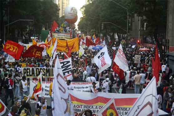 بہتر عوامی خدمات کیلئے برازیل میں یونینوں کی ہڑتال