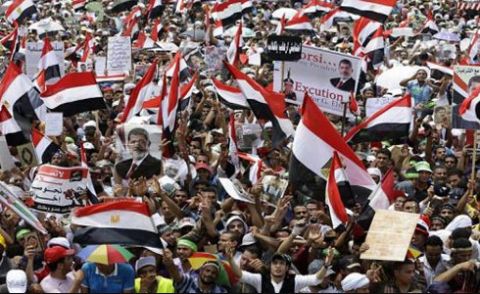 قاہرہ: اخوان المسلمون نے فوج کی وارننگ مسترد کردی