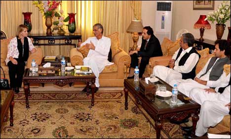 کرپشن اور کمیشن کو جڑ سے اکھاڑ پھینکنا اولین ترجیح ہے، وزیراعلی خیبرپختونخوا