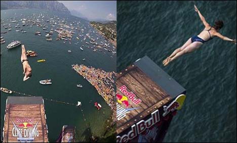 اٹلی میں چٹان سے سمندر میں چھلانگ لگانے کے مقابلے