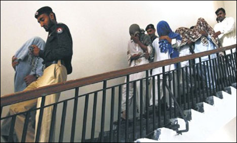 کراچی : اغوا برائے تاوان، قتل کے 3 مجرموں کو سزائے موت سنا دی گئی