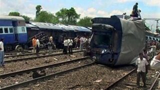 Khanpur train accident