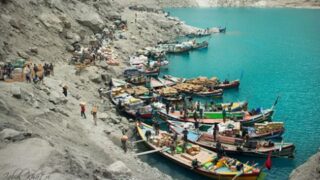 Pakistani laborers