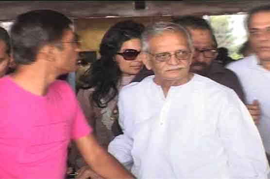 معروف بھارتی شاعر گلزار 3 روزہ دورے پر پاکستان پہنچ گئے