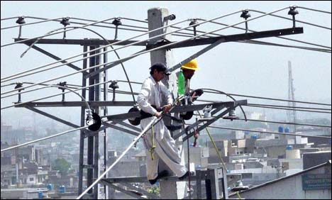 بجلی کے شارٹ فال میں مزید کمی، 27 سو میگاواٹ رہ گیا