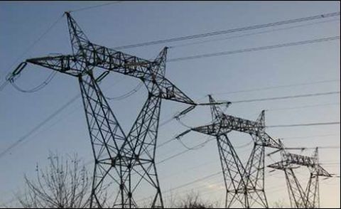 کوئٹہ: بجلی کی ٹرانسمیشن لائن کے4 کھمبے تباہ