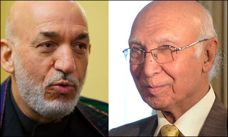 Sartaj Aziz - Hamid Karzai