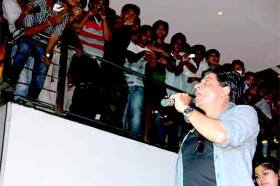 شاہ رخ “چنائی ایکسپریس”کی تشہیر کے لیے بھوپال پہنچ گئے