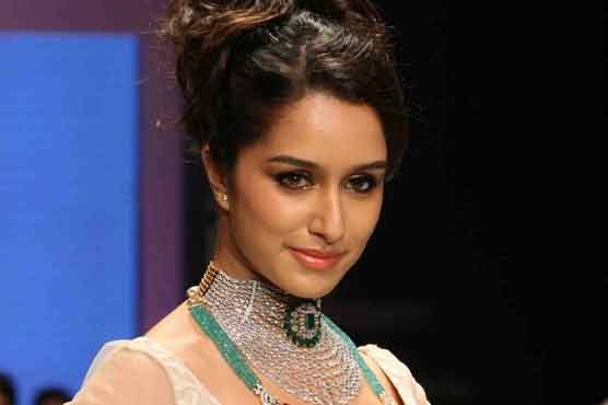 بوڑھے ہیرو کے ساتھ جوڑی نہیں بناں گی : شردھا کپور