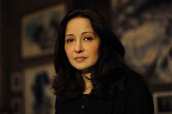 فلم انڈسٹری کی بحالی میں فنکاروں کا کردار اہم ہے : زیبا بختیار