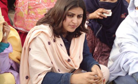 گلالئی اسماعیل کو واشنگٹن میں ڈیموکریسی ایوارڈ سے نواز جائے گا