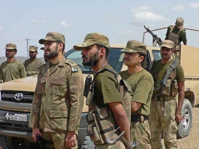 کراچی کو فوج کے حوالے کیوں کیا جائے؟