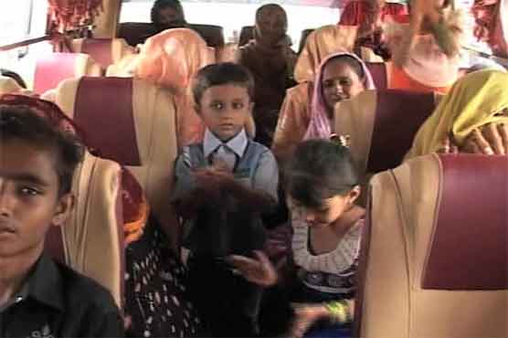 نقل مکانی کرنے والی کچھی برادری کا قافلہ کراچی پہنچ گیا