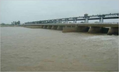 ہیڈ مرالہ کے مقام پر پانی کی سطح میں مسلسل اضافہ