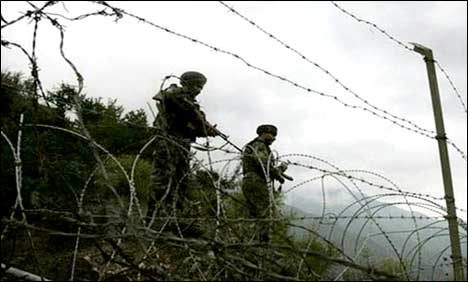 لائن آف کنٹرول پر بھارتی فائرنگ جاری، ایک اور جوان شہید، 2 زخمی