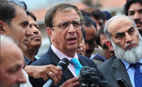 پریزائیڈنگ، ریٹرننگ افسران اگردھاندلی نہیں روک سکتے تو فوج روکے، اشتیاق اظہر