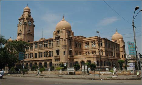 بلدیہ ملازمین کو تنخواہوں کی عدم ادائیگی، حکومت سنجیدہ نوٹس لے، ایم کیو ایم