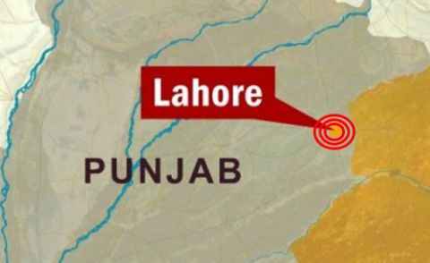 لاہور: رکشہ اور کار میں تصادم ایک شخص جاں بحق، 3 زخمی