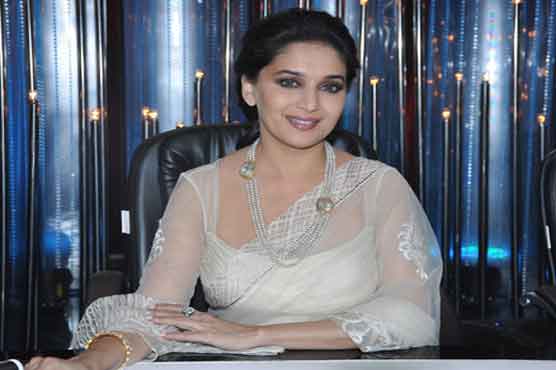 مادھوری کی نئی فلم ڈیڑھ عشقیہ کی ریلیز آئندہ سال تک مخر