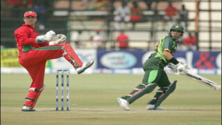 Pakistan a target of 261 runs