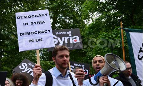 شام پر جنگ کے سائے بڑھنے لگے، برطانیہ سمیت مختلف ممالک میں مظاہرے