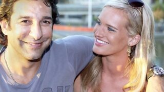 Wasim Akram ,Thompson