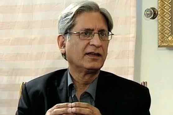 سینیٹر اعتزاز احسن کی نا اہلی کیلئے سپریم کورٹ میں درخواست دائر