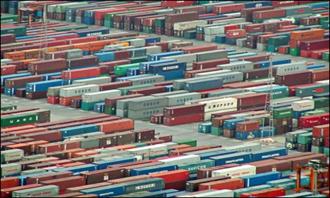 پشاور : کسٹم کلیئرنگ ایجنٹس کا غیر معینہ مدت کیلئے ہڑتال کا اعلان